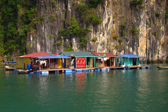 Fishers' floating homes.