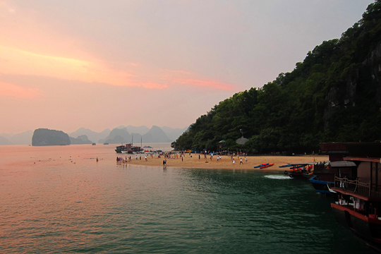 Along the way, we stopped for a swim at a beach.