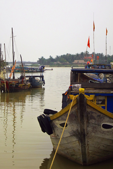 Verticals. Old Town, Hoi An.