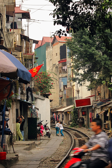 More homes close to the tracks.