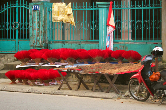 Joss Sticks for sale, Hue.
