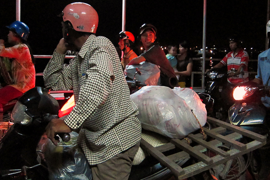 Eager to reach the other  shore, Can Tho.