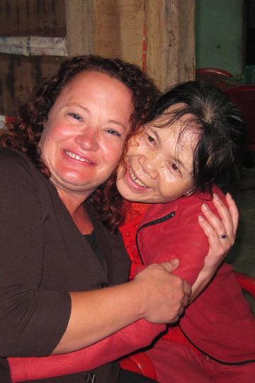 Eron and her new friend, Prao.