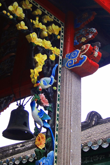 Details on shrine exterior, Hoi An.