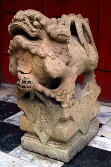 Celestial Dog statue.