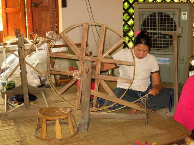 Spinning cotton - Mar 8, 2014