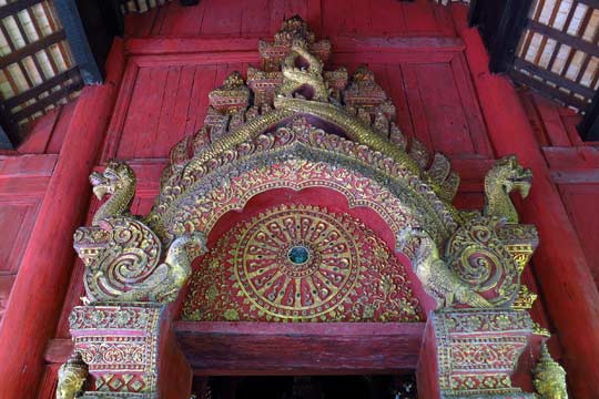 Wat Phra Sing door detail - Mar 8, 2014