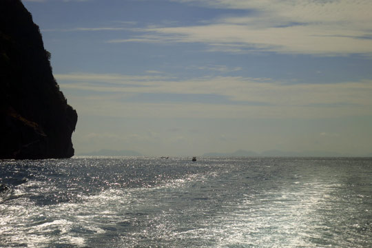 Leaving Koh Phi Phi behind.